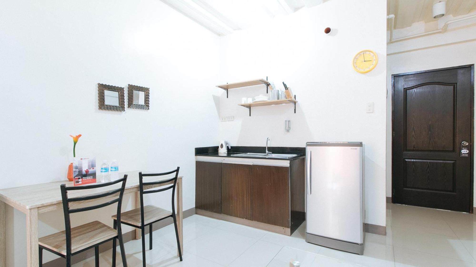 Reddoorz At Kassel Residences Paranaque Paranaque City Εξωτερικό φωτογραφία